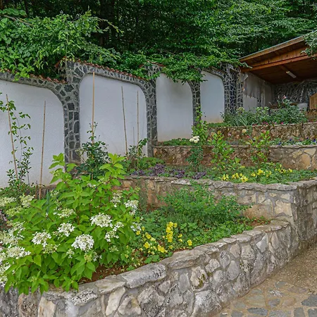 High Point Луксозна вила *