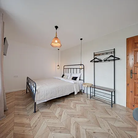 High Point Луксозна вила *