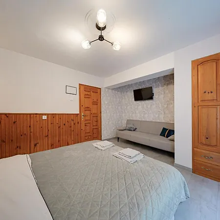 High Point Луксозна вила Правец