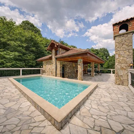 Луксозна вила High Point Правец